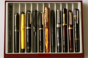 Photo comparing pens capped